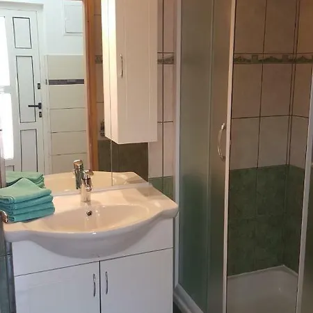 Vesna Appartement Pinezići